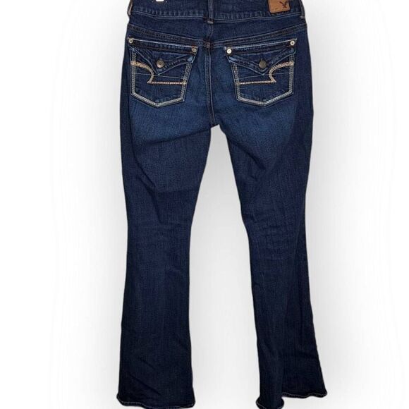 American Eagle Women's Low Rise Artist Flare Jeans size 4 - Picture 4 of 8
